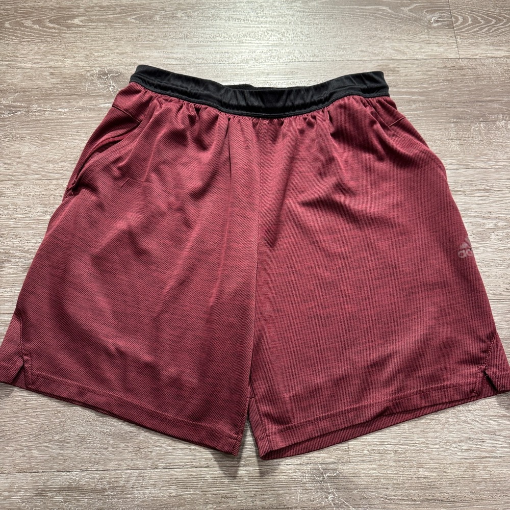 Adidas Shorts Mens Large Red ClimaCool Stretch Moisture Wicking Quick Dry 8"